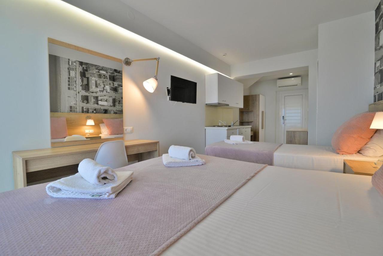 Nefeli Apartments レプトカリヤ エクステリア 写真